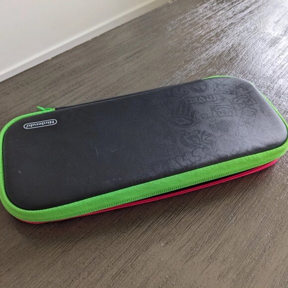 Nintendo 32GB Special Edition Splatoon 2 Switch Console - Black - Picture 7 of 16